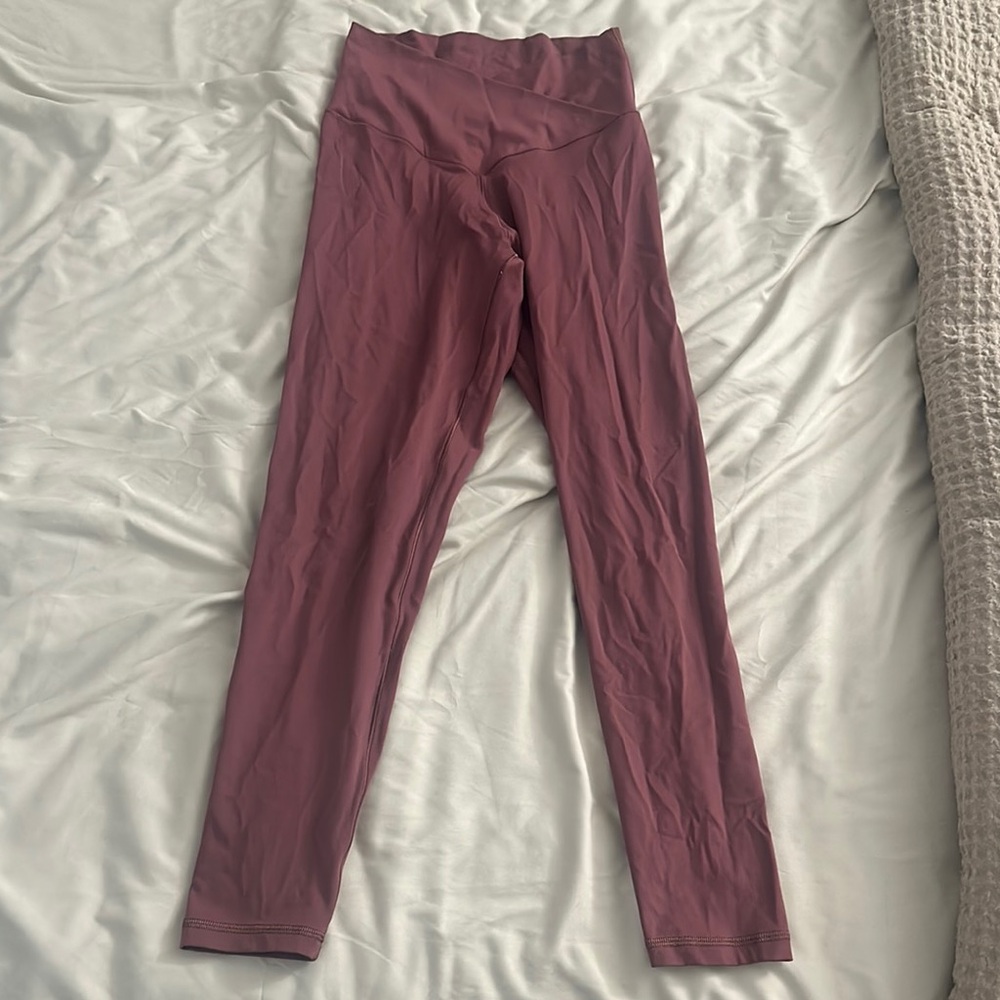 Pink High-Waisted Leggings with Stretchy Fabric